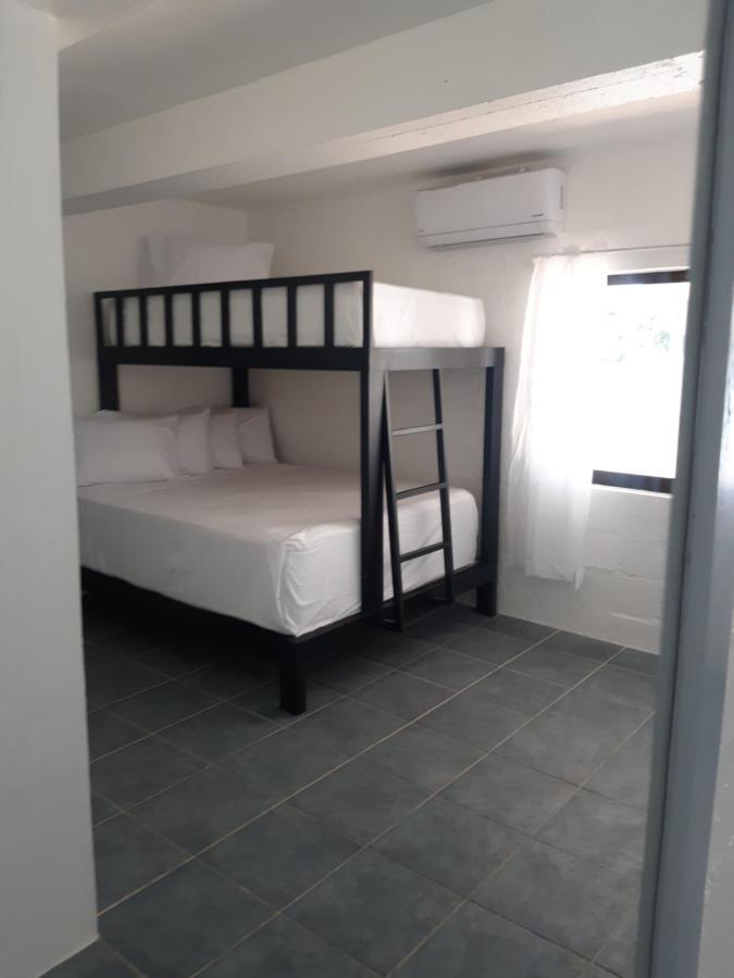 גולפיטו Vista Castillo Hotel מראה חיצוני תמונה
