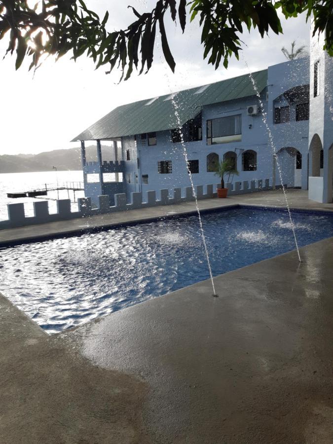 גולפיטו Vista Castillo Hotel מראה חיצוני תמונה